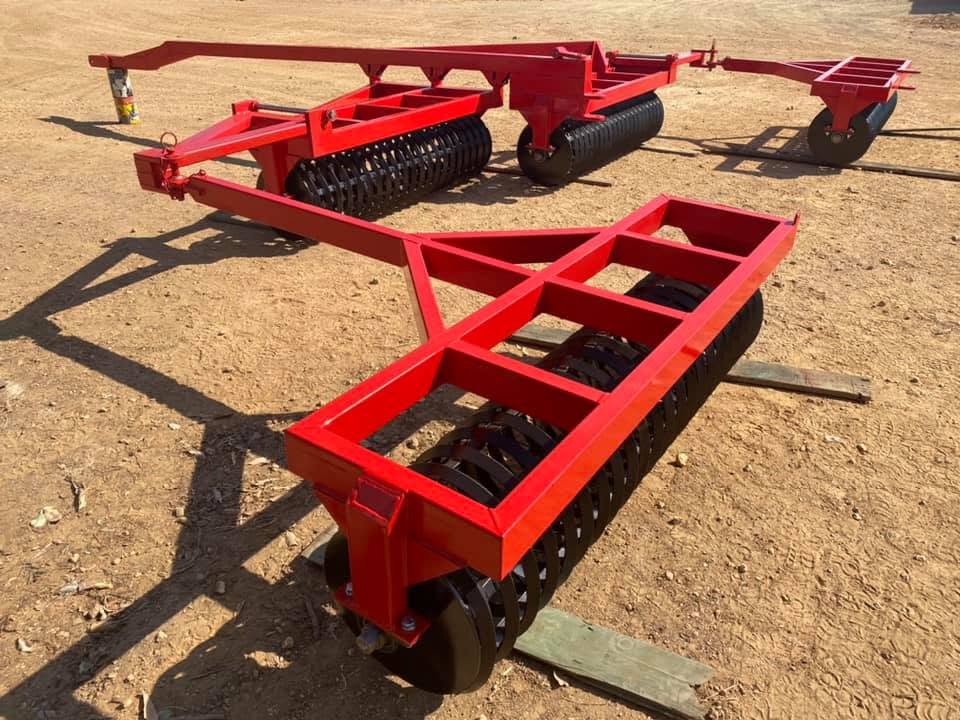 Farm disc implement